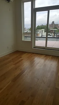 Rented by Smart NY Realty LLC | media 3