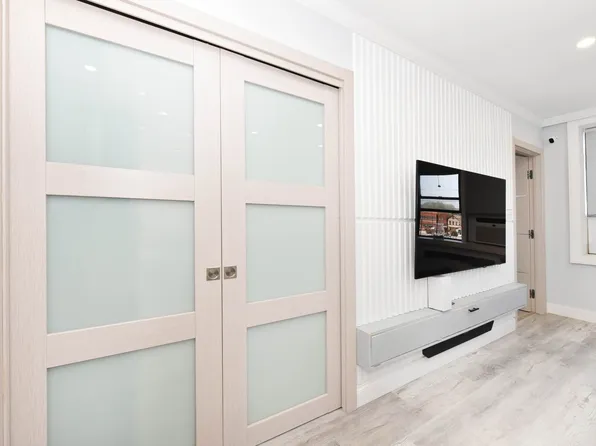 2680 East 19th Street image 20 of 20