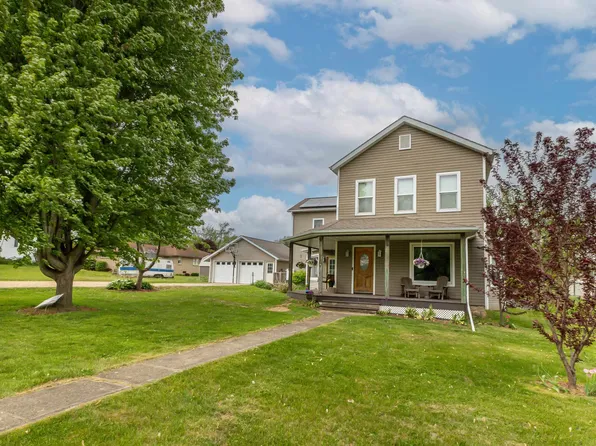 416 W Galena Ave, Warren, IL 61087