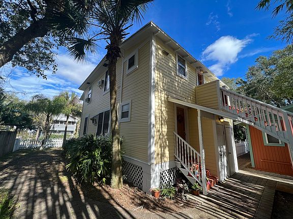 5th image of 208 E Voorhis Ave #1
