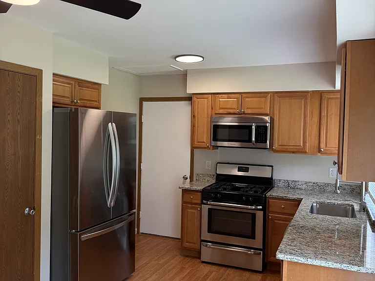 3 Eagle View Ct — Photo 3