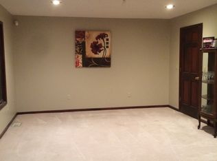 550 Overbrook St, Muskegon Heights, MI 49444