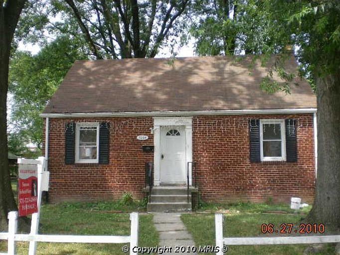 2nd image of 7004 24th Ave