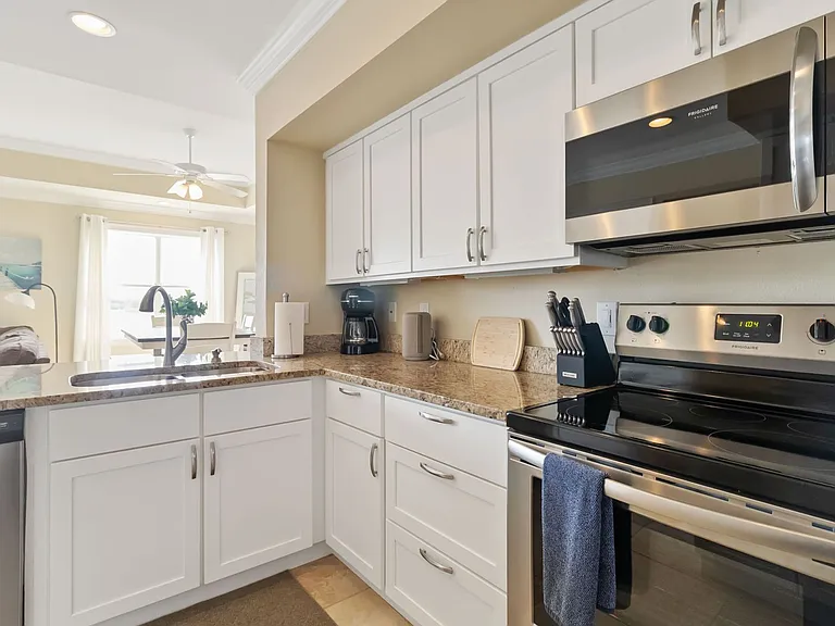 1030 Villagio Cir #207 — Photo 16