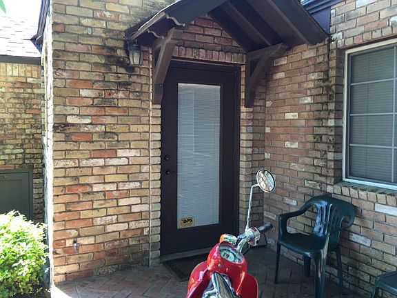 4th image of 223 El Verde Ln #1