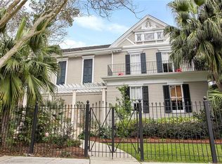 1307 Valence St, New Orleans, LA 70115