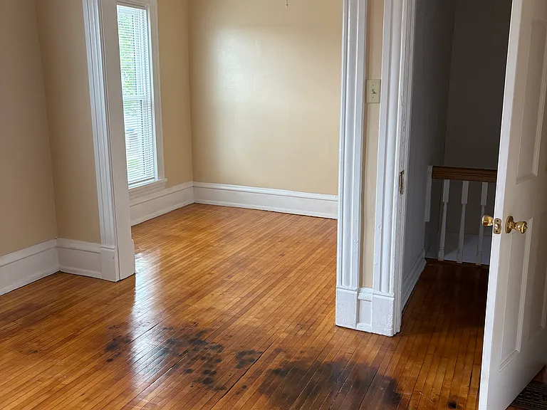 Main bedroom with sitting area