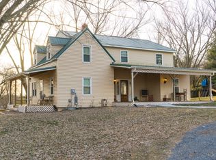 2059 Barking Ln, Keezletown, VA 22832