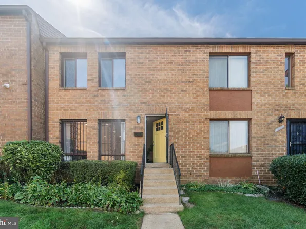 3115 Apple Rd NE #2, Washington, DC 20018