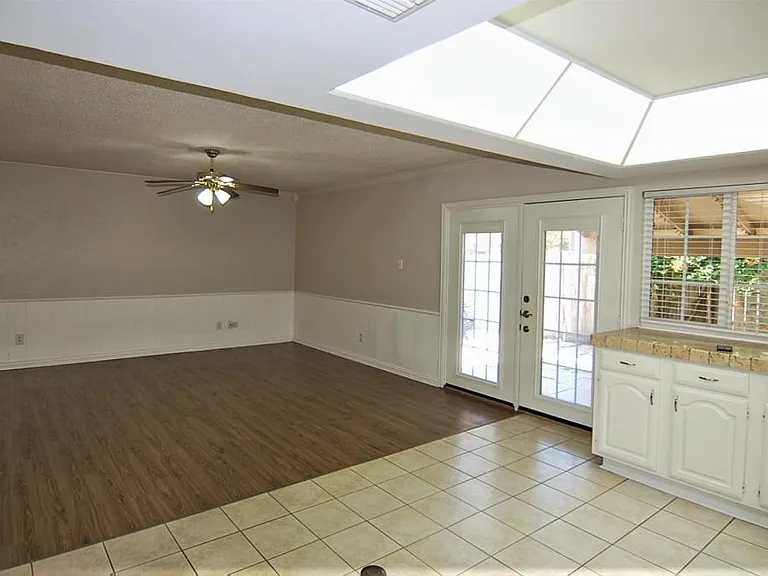 2619 Creekview Dr — Photo 34