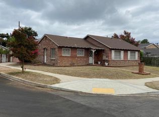 8144 Cozycroft Ave, Winnetka, CA 91306