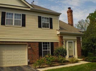 128 Bent Creek Ct #2-7, Palatine, IL 60067