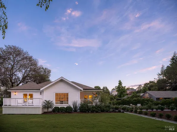 555 Magnolia Avenue, Petaluma, CA 94952