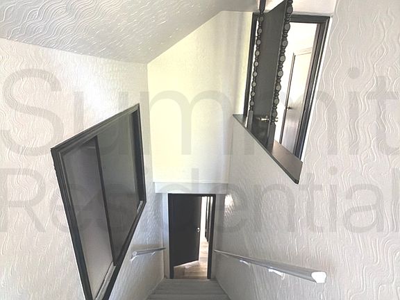 4th image of 456 Timothy Ln