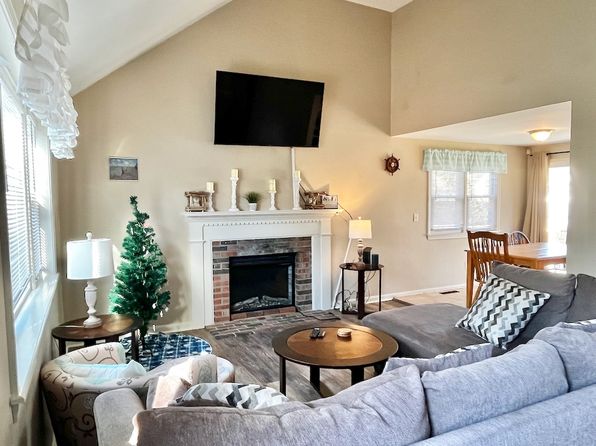 (undisclosed Address)