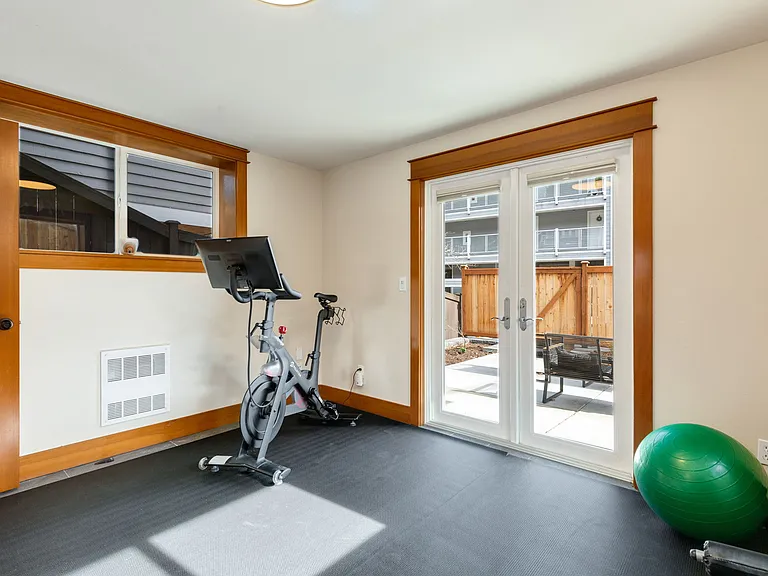 3006 SW Hinds St — Photo 43