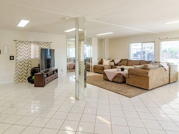 3037 Joyce Ln