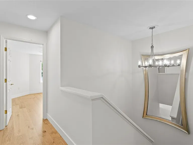 1119 Shipwatch Cir — Photo 31