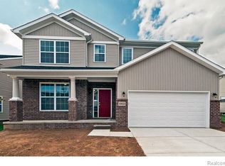 2222 Summerfield, Hartland, MI 48353