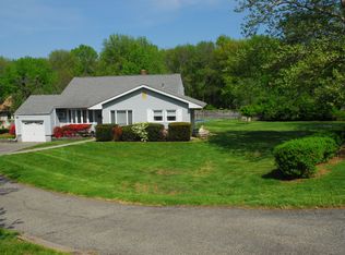 102 David Ct, Middletown, NJ 07748