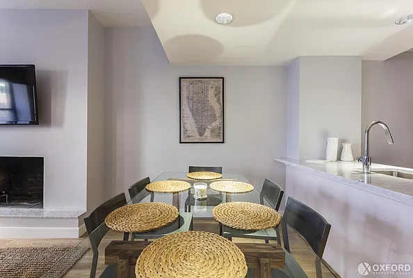 Rented by Oxford Property Group | media 9