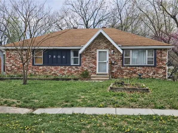 7804 NW Milrey Dr, Kansas City, MO 64152