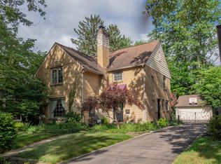 2224 Tipperary Rd, Kalamazoo, MI 49008