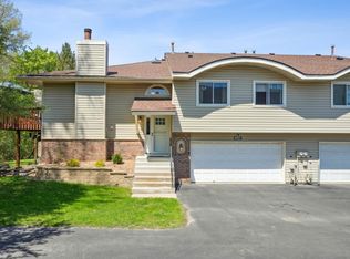 6637 Falstaff Rd, Woodbury, MN 55125