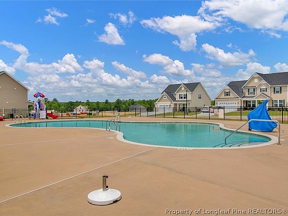 3rd image of 222 Brentmoor Dr