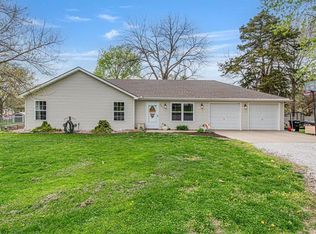 204 Lynn St, Lathrop, MO 64465