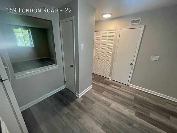 3rd image of 159 London Rd #22