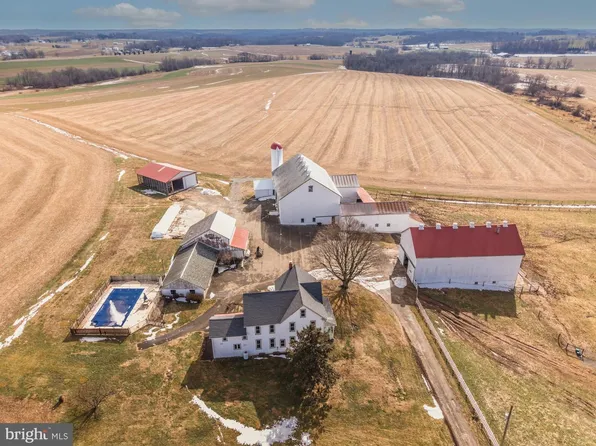 397 Jackson Rd, Quarryville, PA 17566