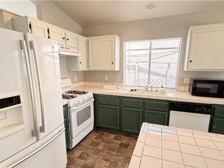 7220 Paradise Bay Dr — Photo 19
