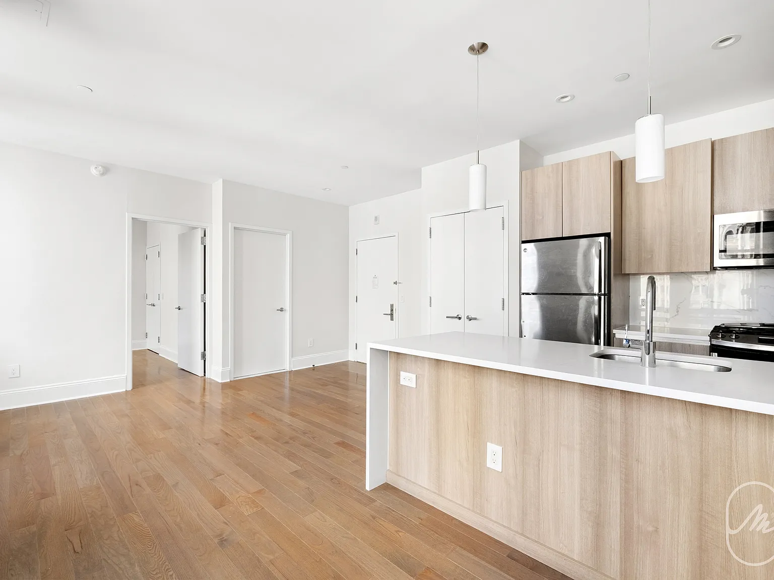 15 Park Row — Photo 2