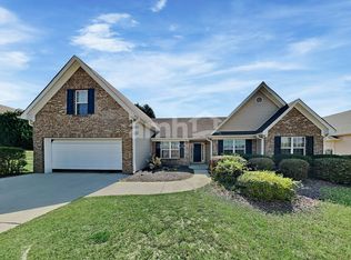 1081 High Tide Ct, Loganville, GA 30052