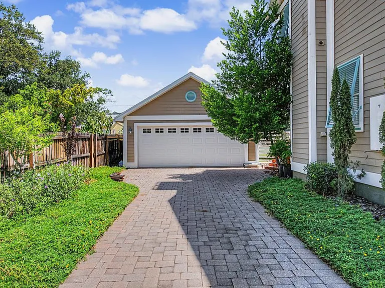 3709 W El Prado Blvd — Photo 47