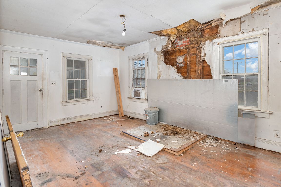 next background image