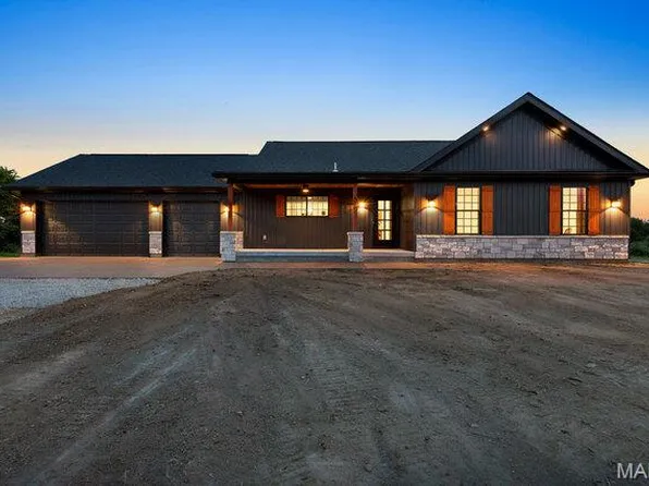 16637 Durango Dr, Warrenton, MO 63383