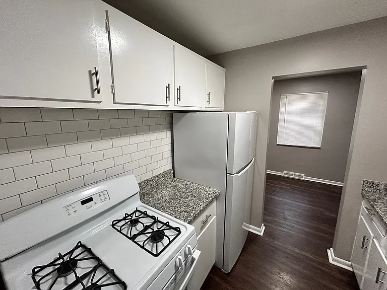 The Skye Apartments — Photo 15