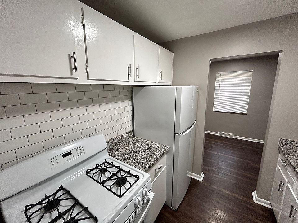 1st image of 5141 Lee Rd APT 101