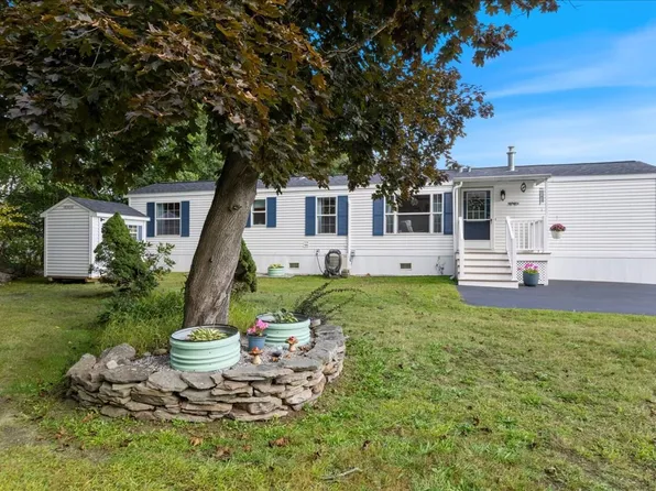 1 Arrow Dr #L, Salem, NH 03079