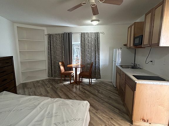 3rd image of 1302 N Date St #21