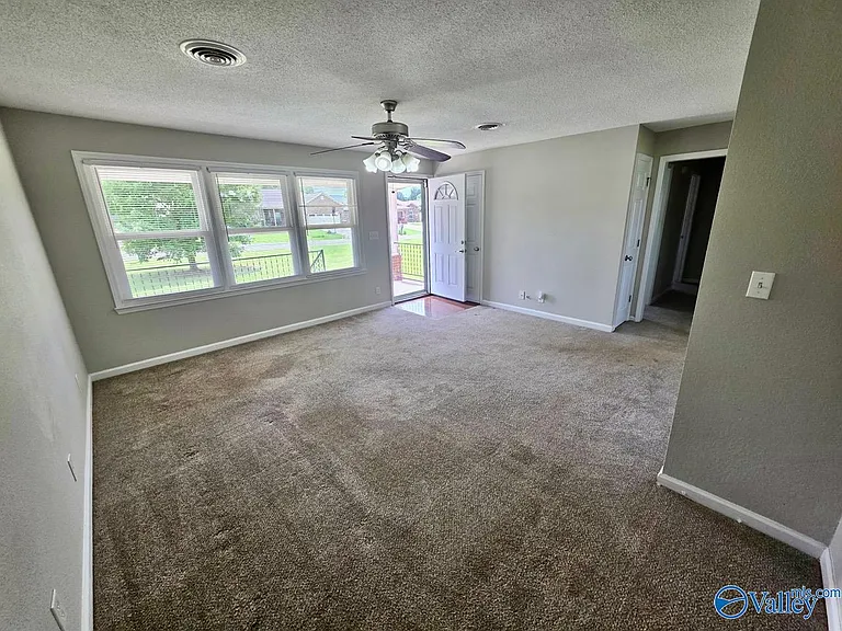 17439 Morgan Dr — Photo 4