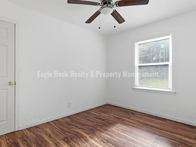 4341 N Iroquois Ave — Photo 15