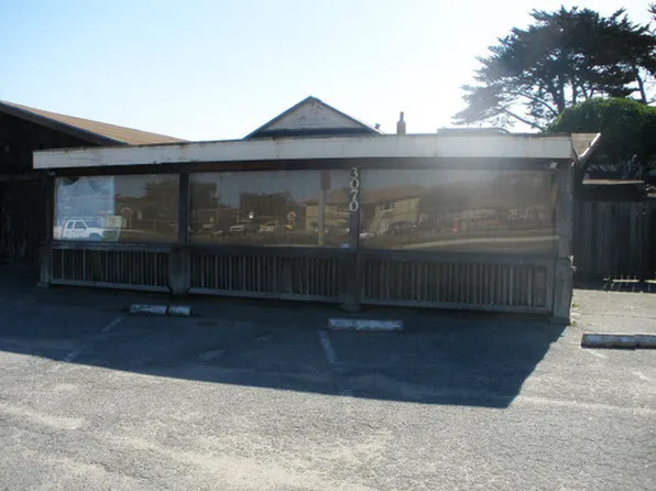 3070 Del Monte Blvd, Marina, CA 93933