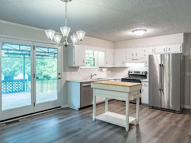 207 Whitnel Dr — Photo 15