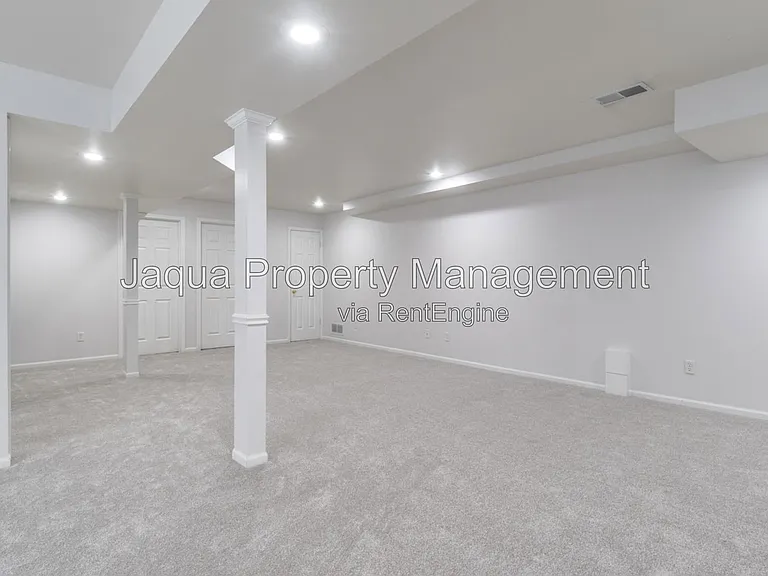 3397 Hampstead Ct — Photo 26