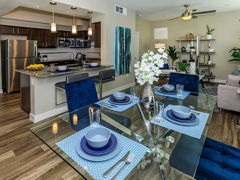 A3 761 1 Bed 1 Bath