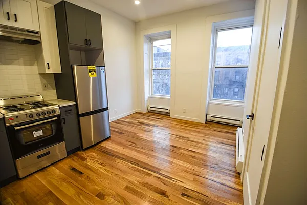 Rented by Brick&Mortar | media 29