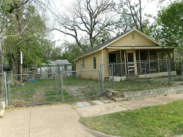 1837 Akron St, Dallas, TX 75212